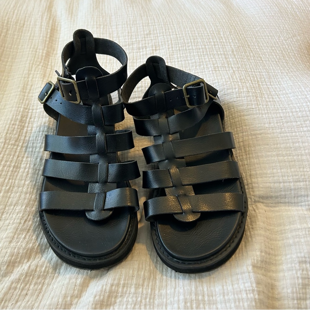 Flatform Sandals